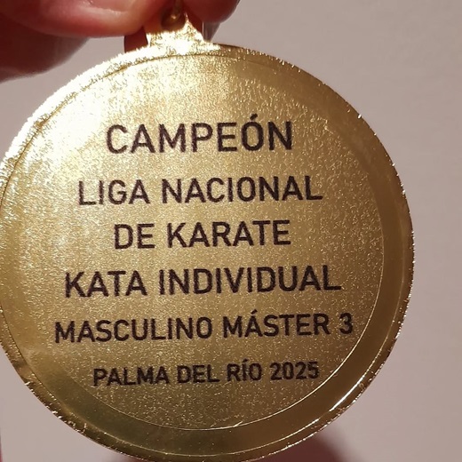 Trofeo Campeón Liga Nacional de Kárate Máster 3 Trofeo Campeón Liga Nacional de Kárate Máster 3